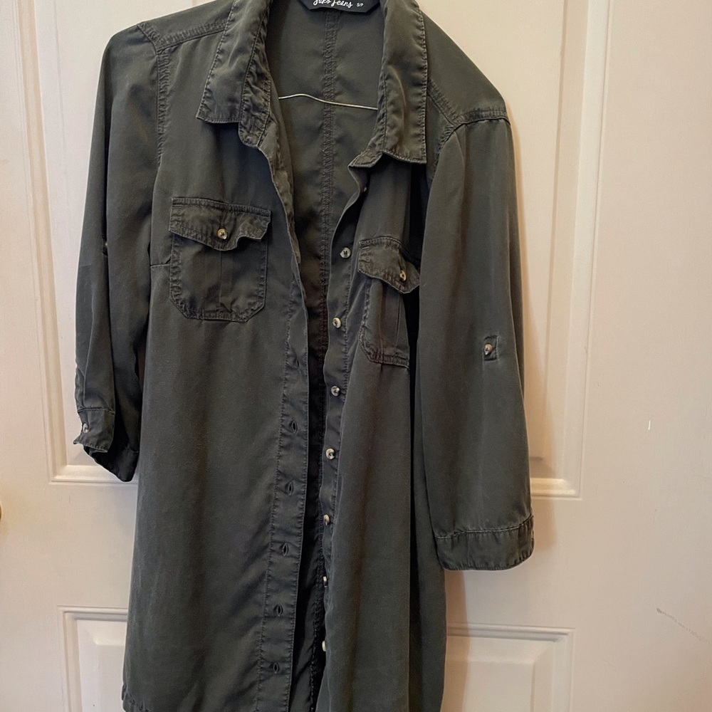 Suko Jeans Button Down Shirt Green Women’s Small